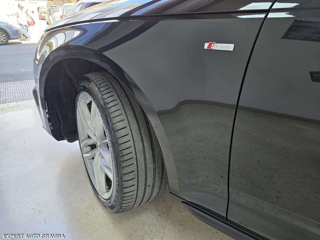 AUDI A4 2.0cc 150cv S-LINE INT/EXT *TETTO*PELLE*