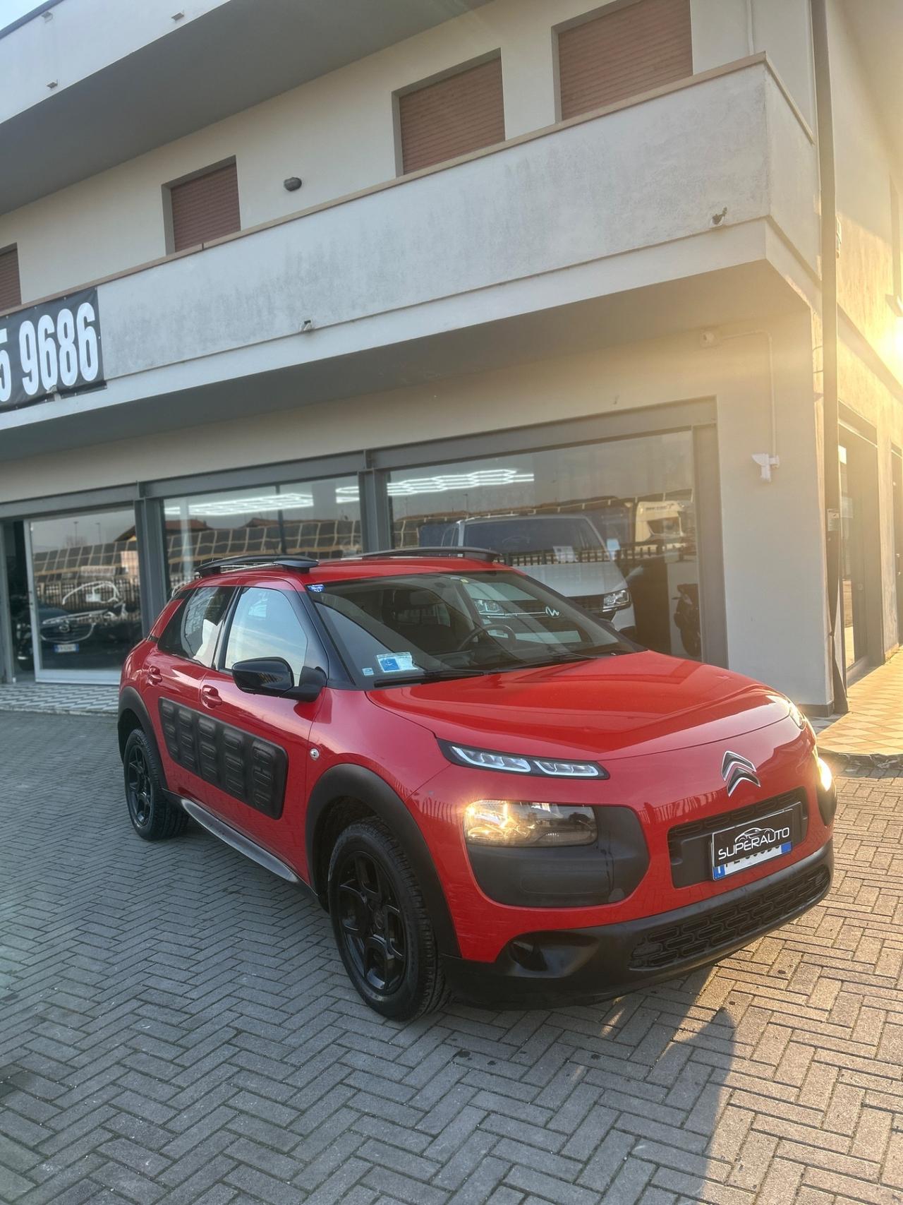 Citroen c4 cactus PureTech 82 Shine