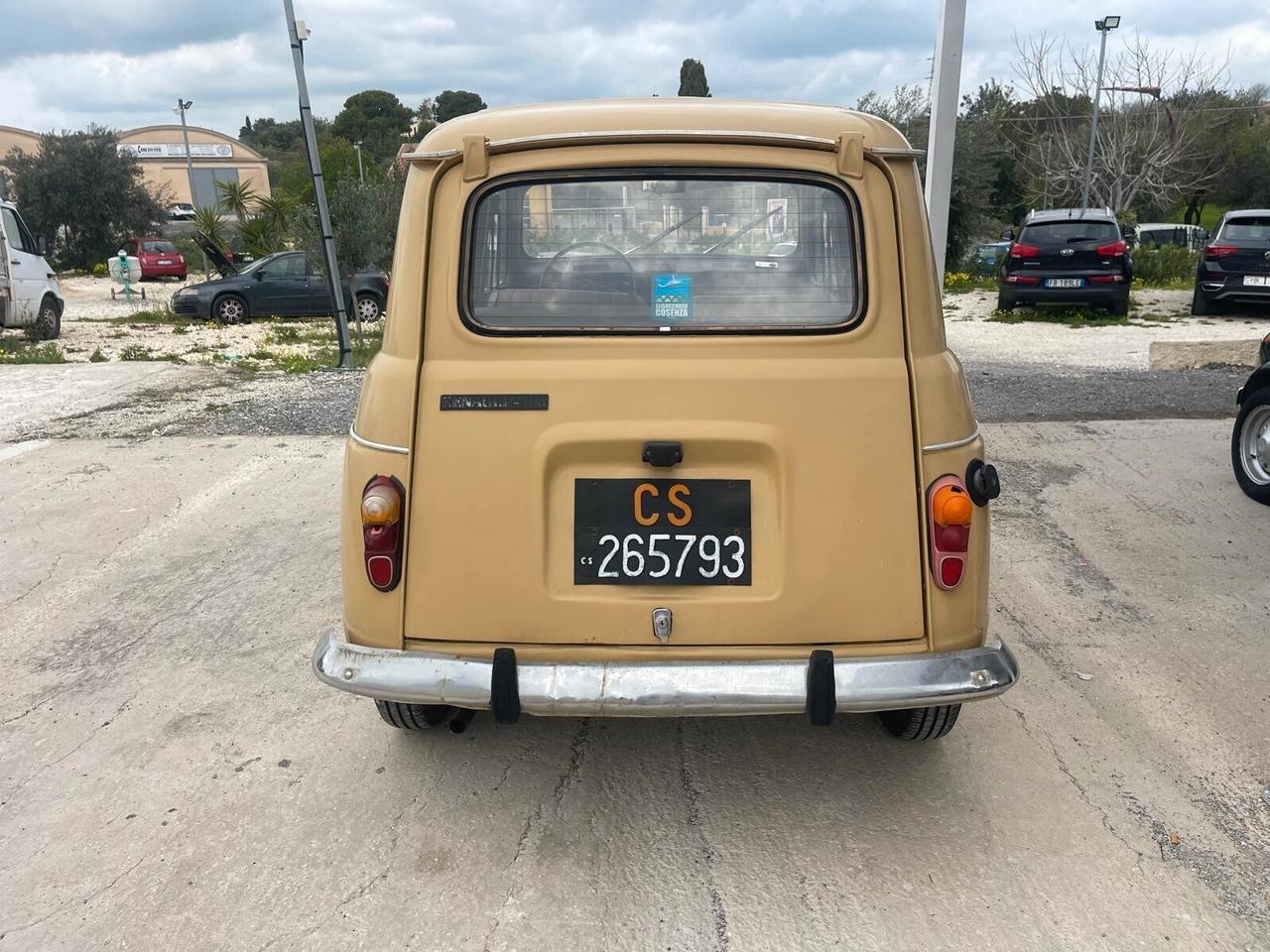 Renault R 4 RENAULT 4