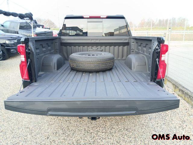 CHEVROLET Silverado 6.2L EcoTec3 V8 LT Trail Boss Z71