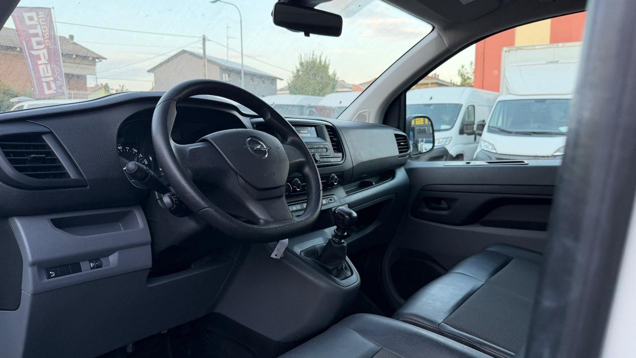 OPEL VIVARO 2.0 CABINATO ENJOY L3H1 PM 122 CV - NEOPATENTATI