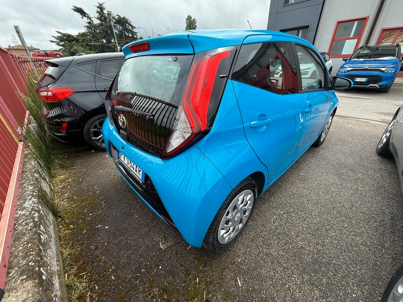 Toyota Aygo GPL 1.0 VVT-i 72 CV 5 porte x-cool MMT