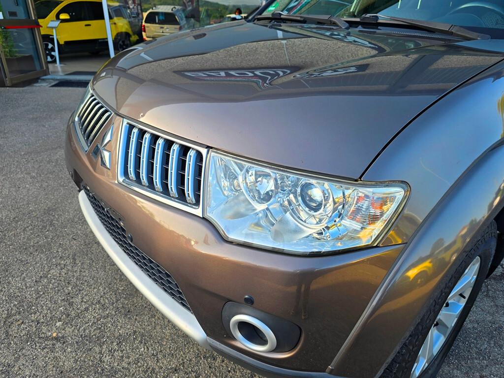 Mitsubishi L200 2.5 DI-D/178CV DC Intense Plus DPF