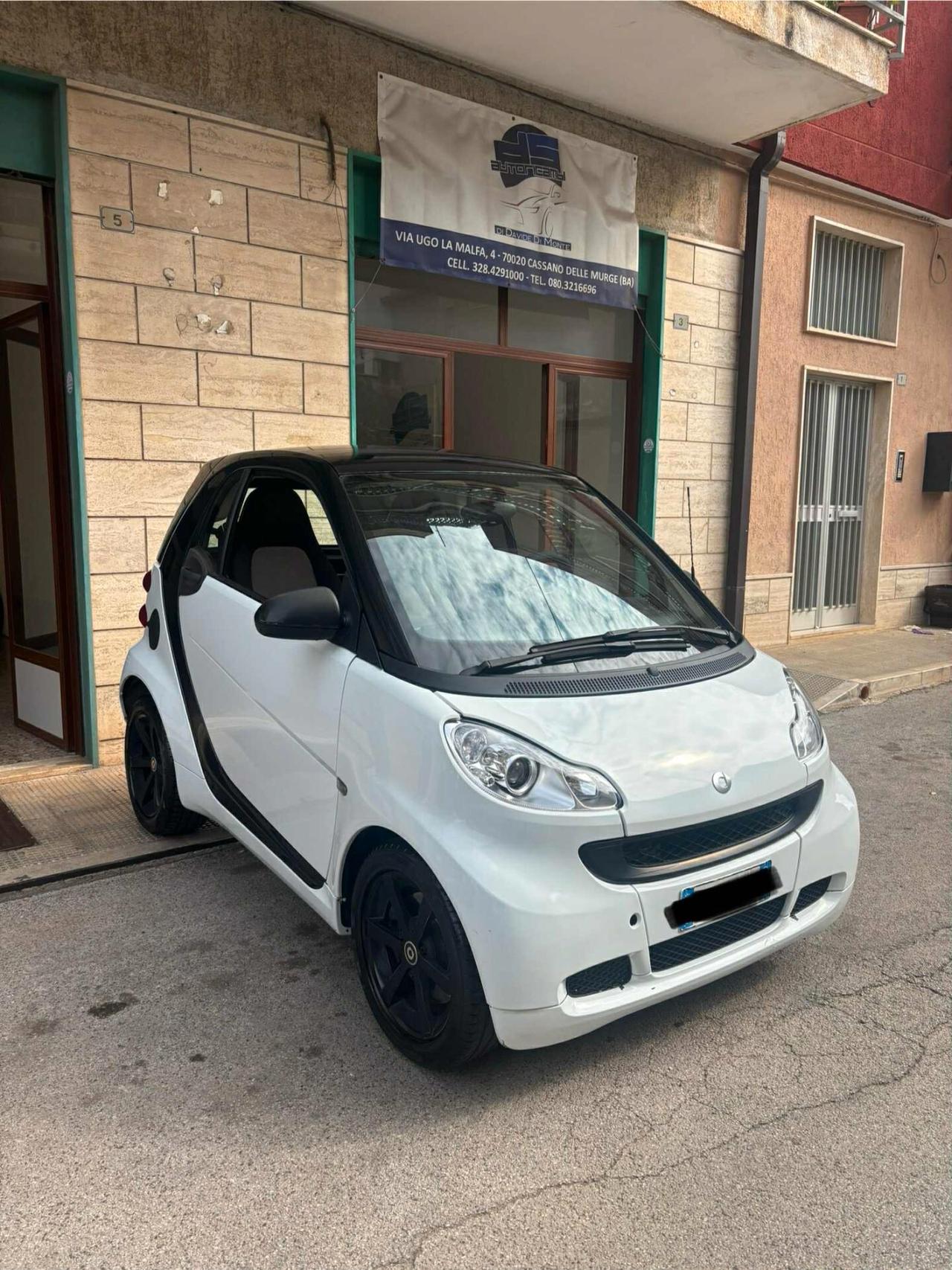 Smart ForTwo 1000 62 kW coupé passion