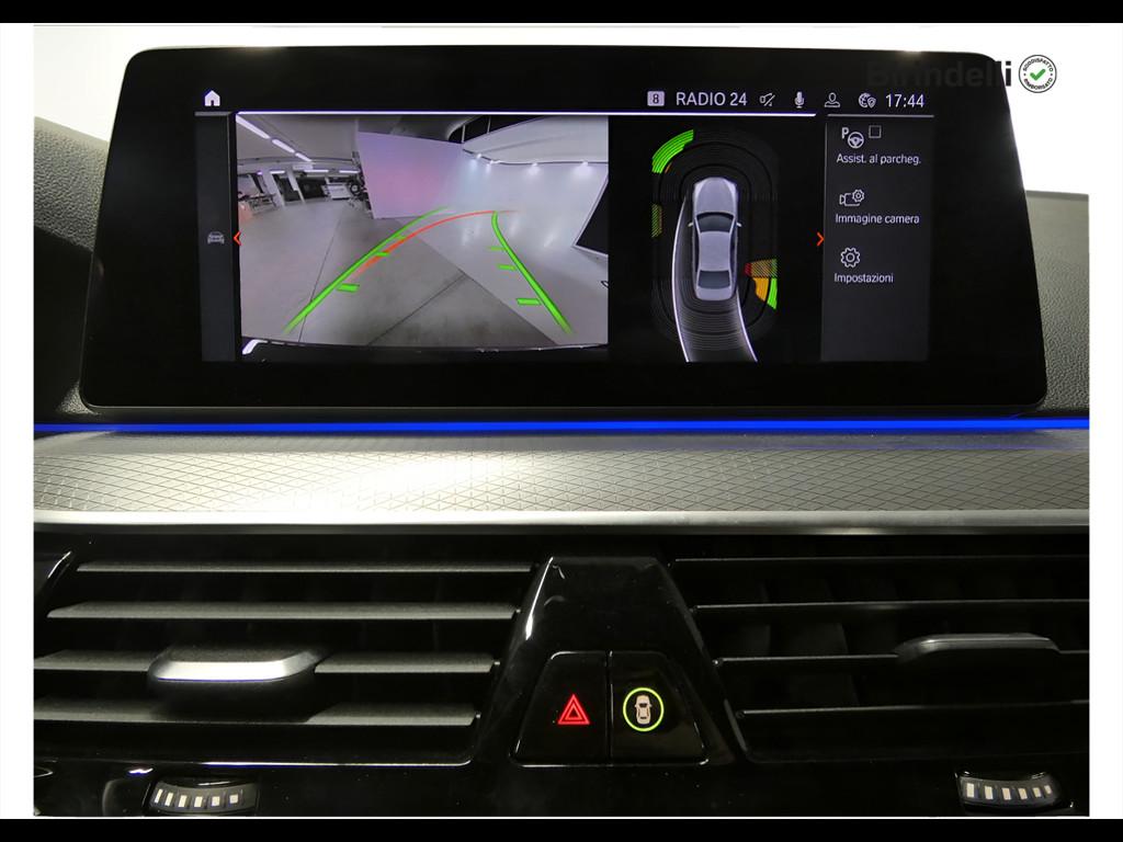 BMW Serie 5(G30/31/F90) - 520d 48V xDrive Msport