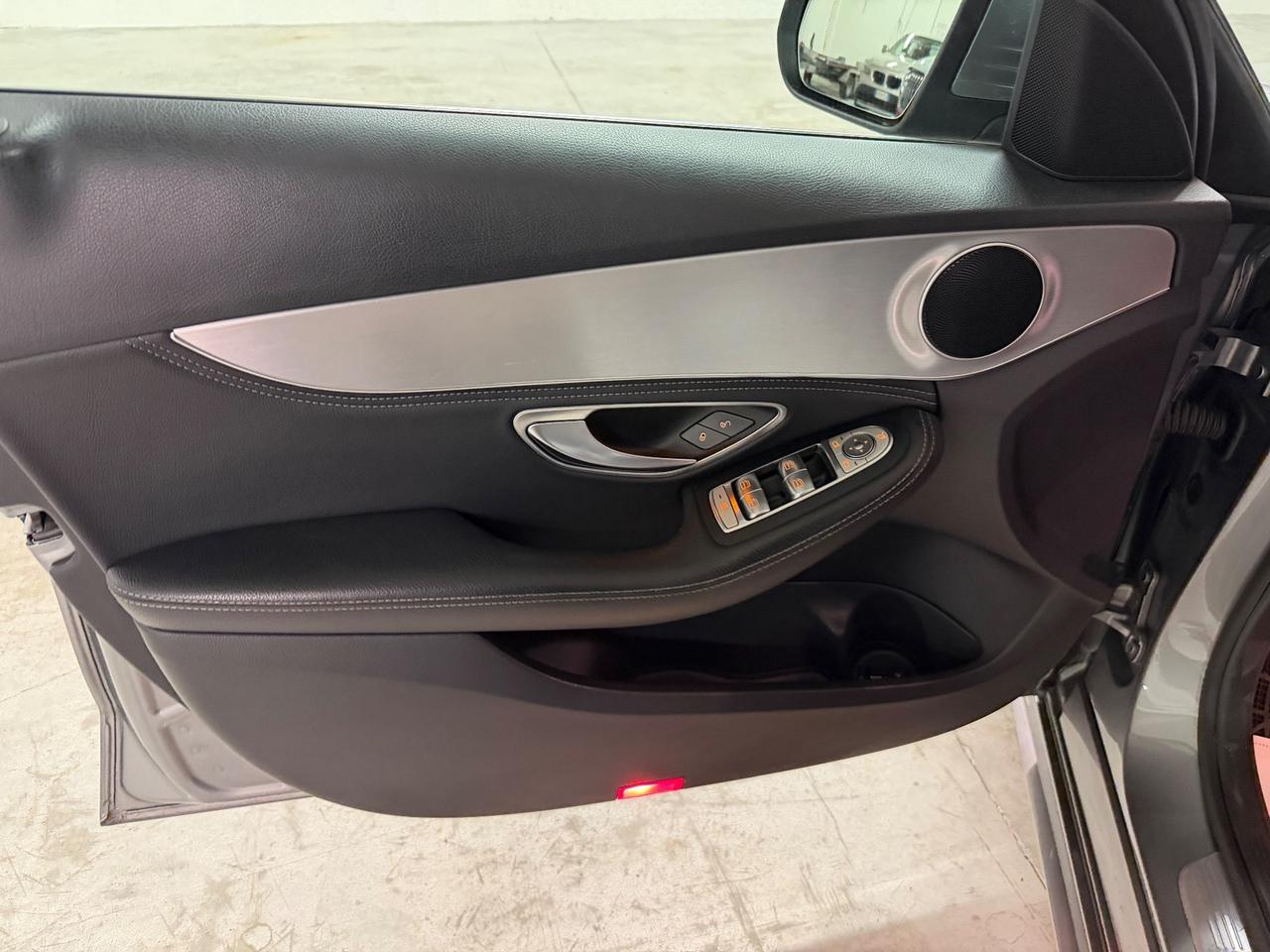 Mercedes-benz C 220 Premium AMG