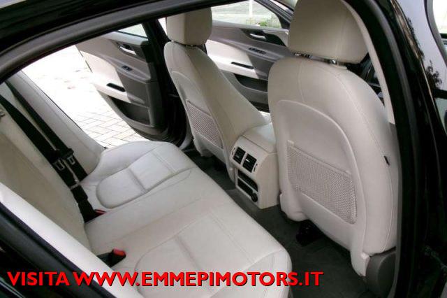 JAGUAR XE 2.0 D 180 CV aut. Prestige