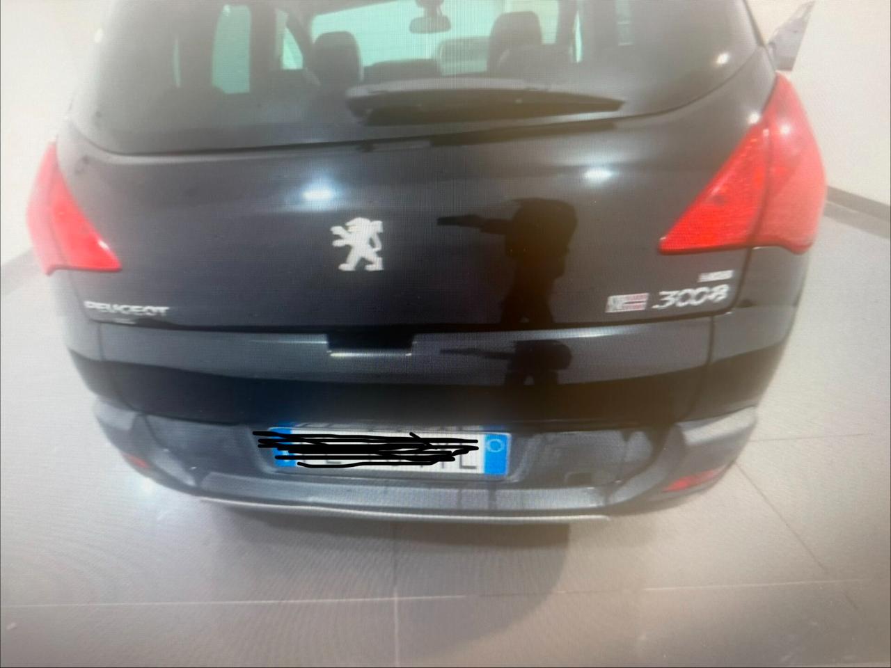 Peugeot 3008 1.6 HDi 115CV Business