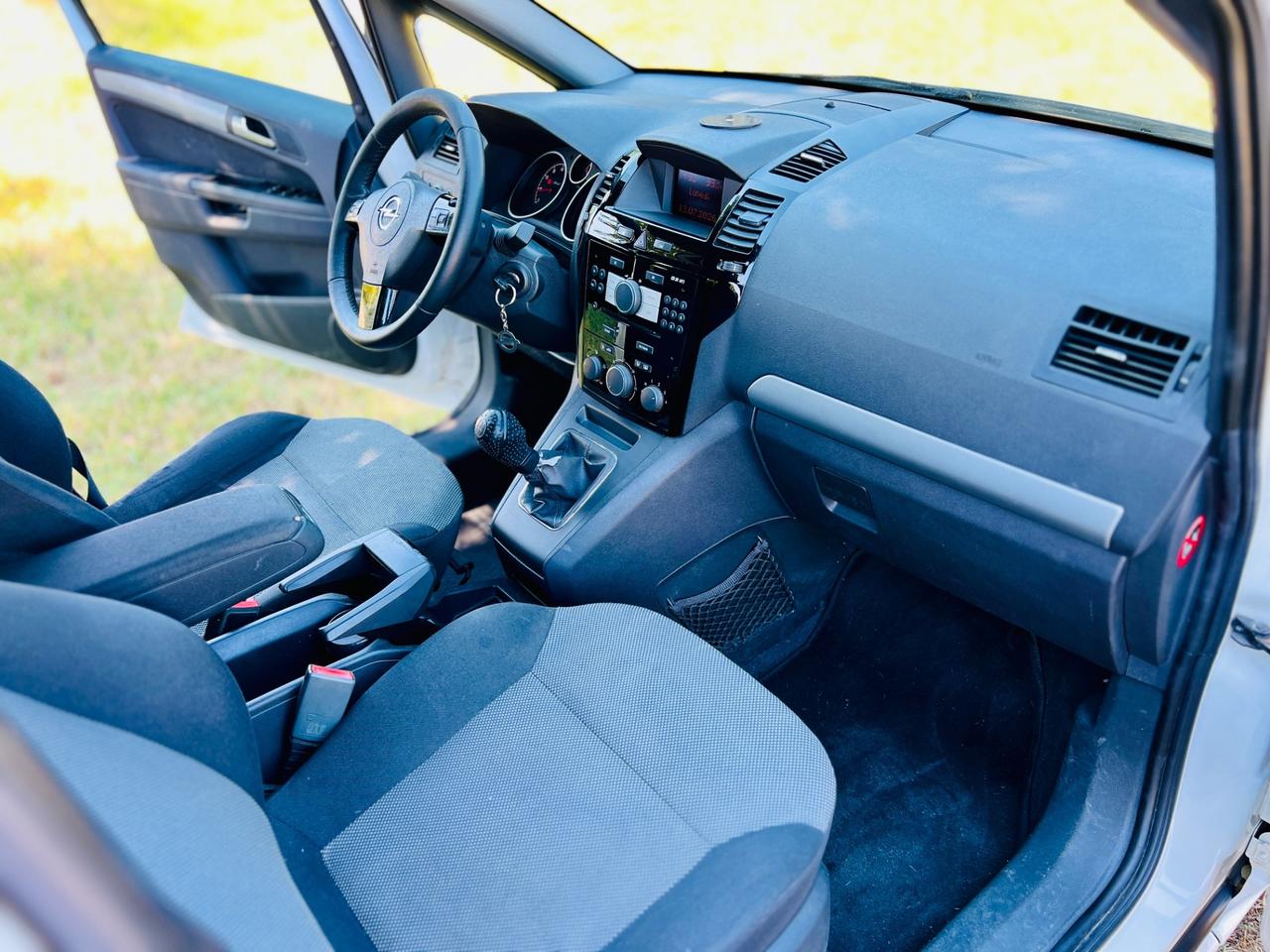 Opel Zafira 1.6 metano 7 posti