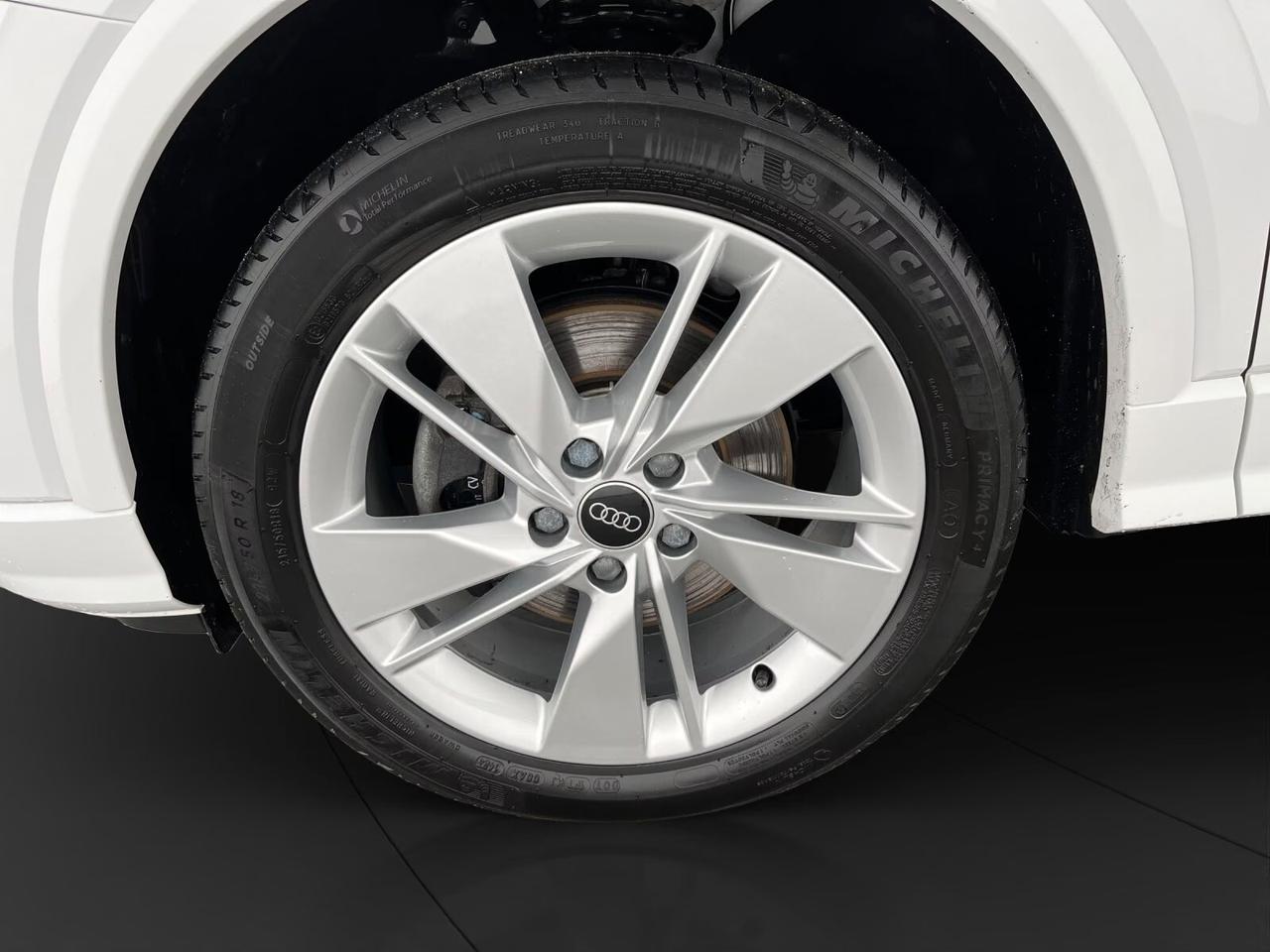 Audi Q2 30 TDI S Line Edition