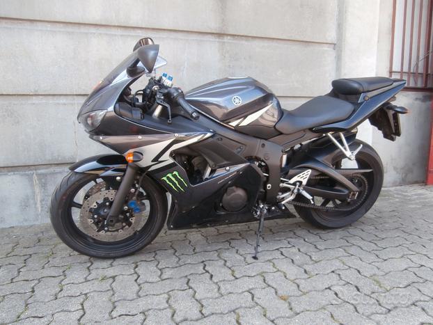 Yamaha YZF R6 del 2005 compreso trapasso-tagliando-garanzia