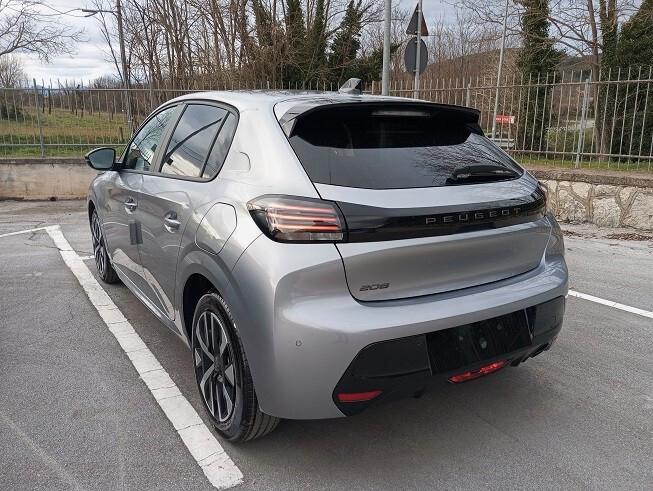 Peugeot 208 1.2 Business 100 CV Allure