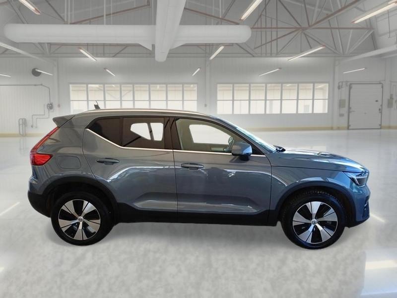 VOLVO XC40 T4 RECHARGE PLUG-IN AUTO CORE SUV