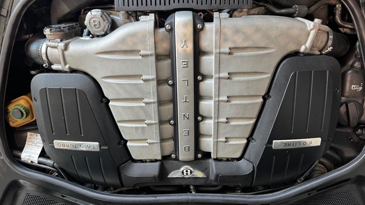 Bentley Continental GTC