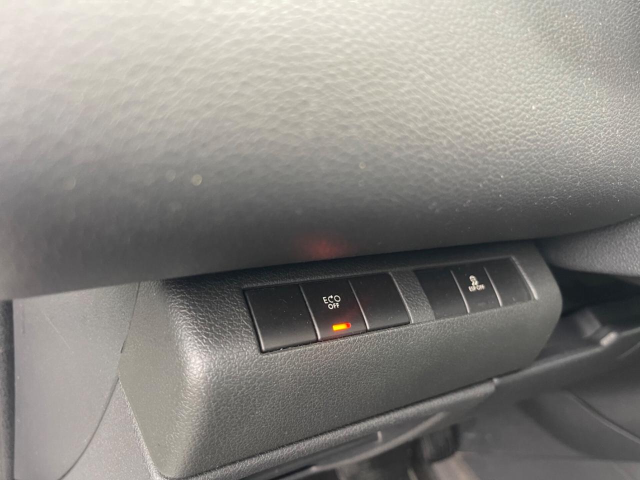 Peugeot 3008 1.6 e-HDi 112CV cambio robotizzato Stop&Start Allure