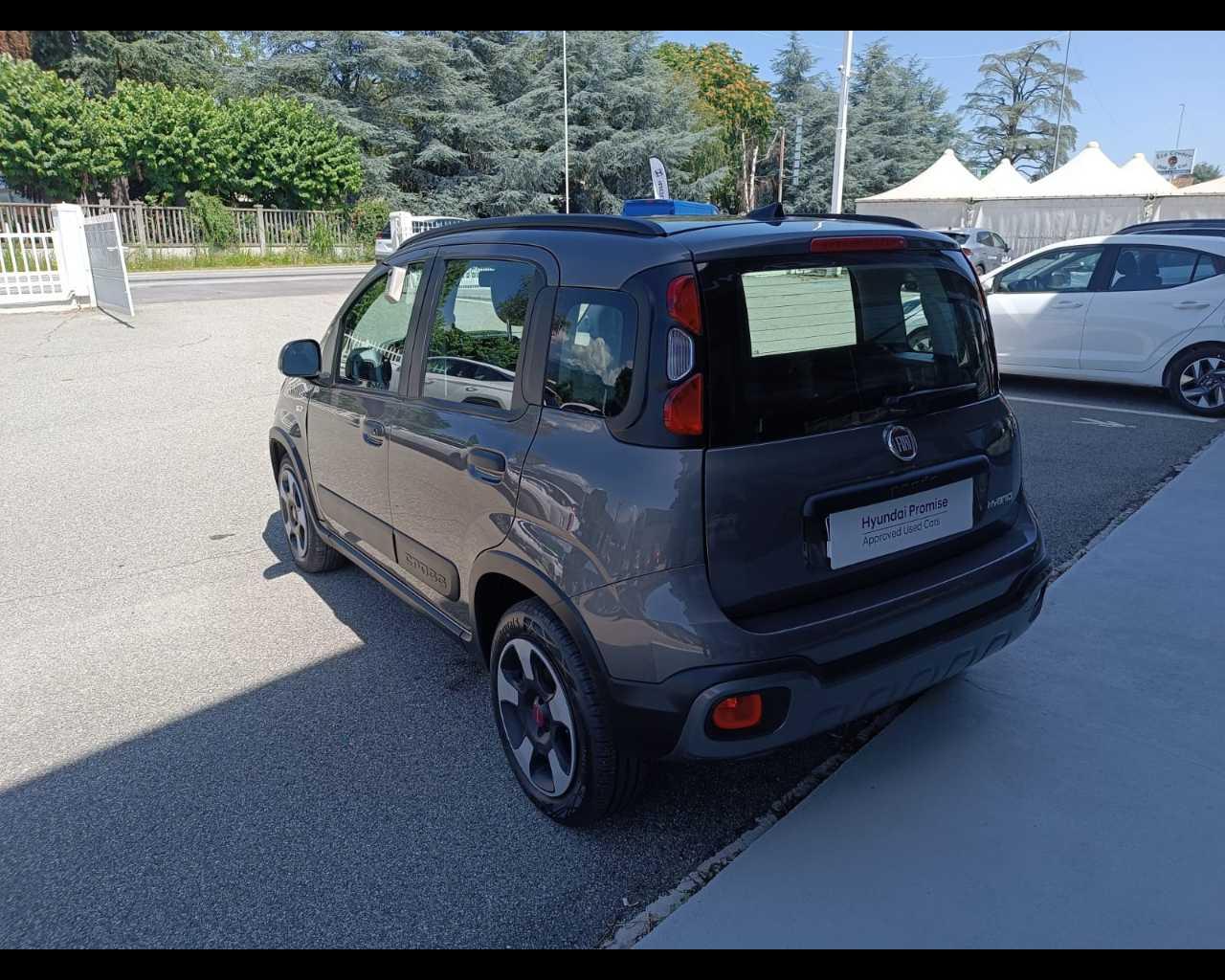 FIAT Panda III 2021 - Panda 1.0 firefly hybrid City Cross s&s 70cv