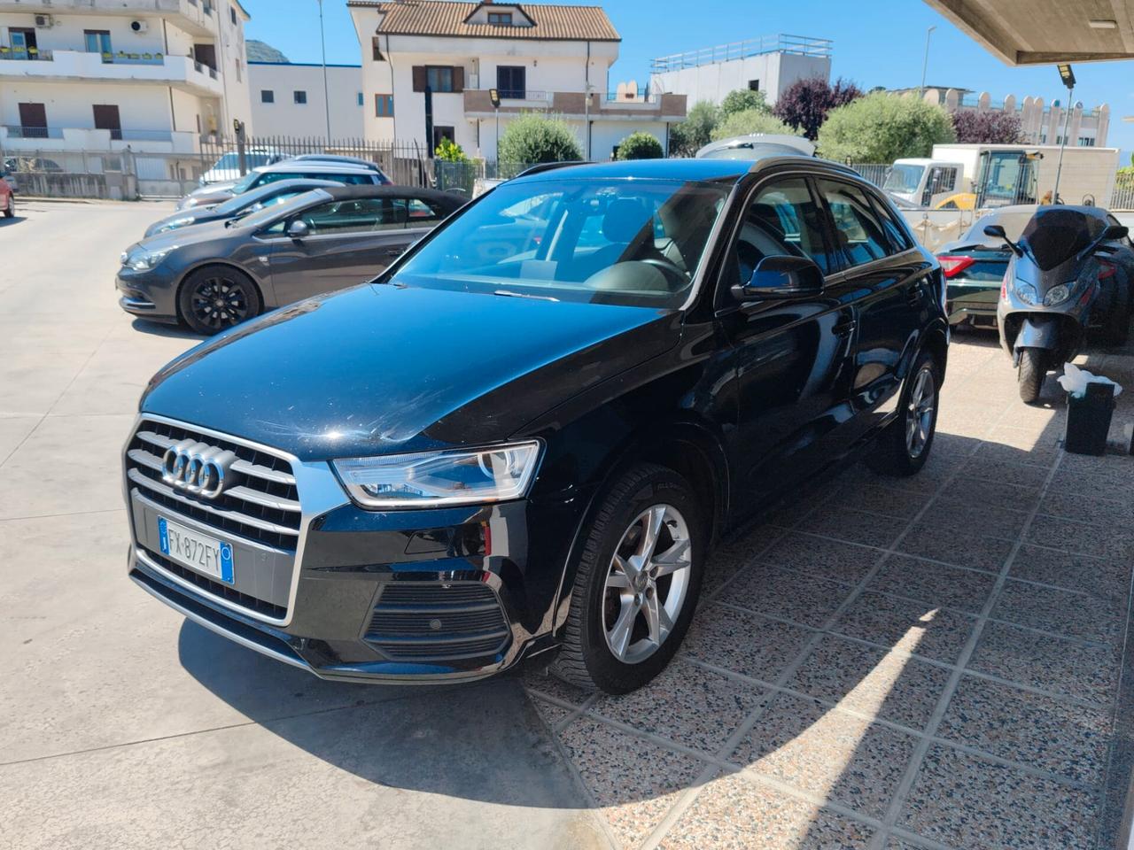 Audi Q3 2.0 TDI 150 CV Business
