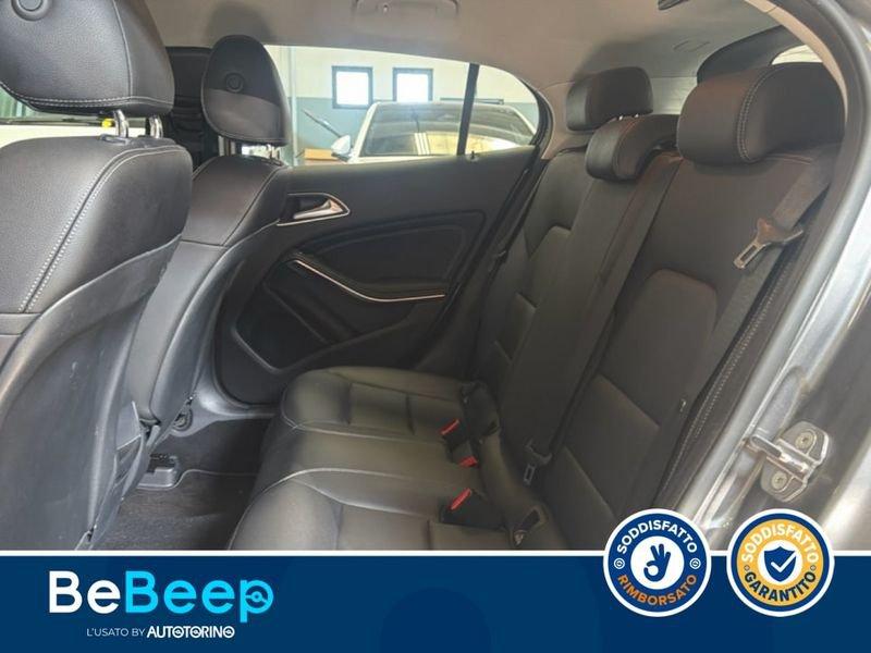 Mercedes-Benz GLA 180 SPORT AUTO