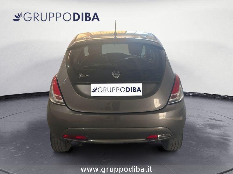 Lancia Ypsilon III 2015 Benzina 1.2 Silver 69cv