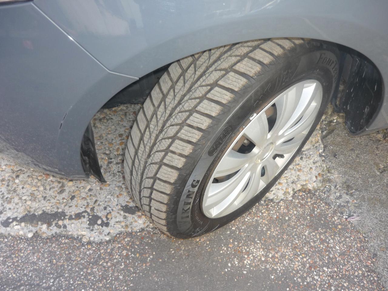 Lancia Ypsilon 0.9 TwinAir 85 CV 5 porte Metano Ecochic Gold