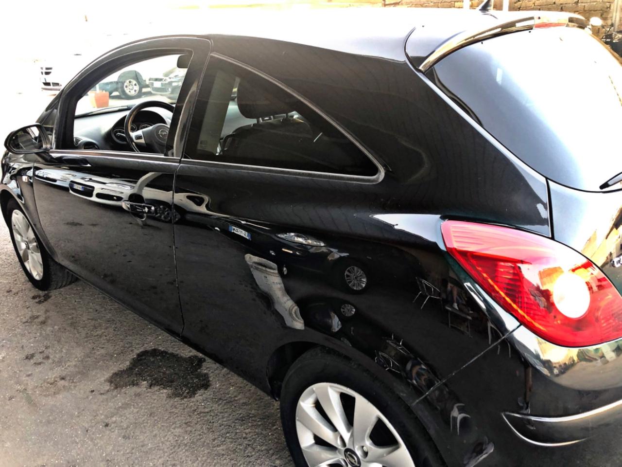 Corsa 1.2 85CV 3 porte GPL-TECH 2013