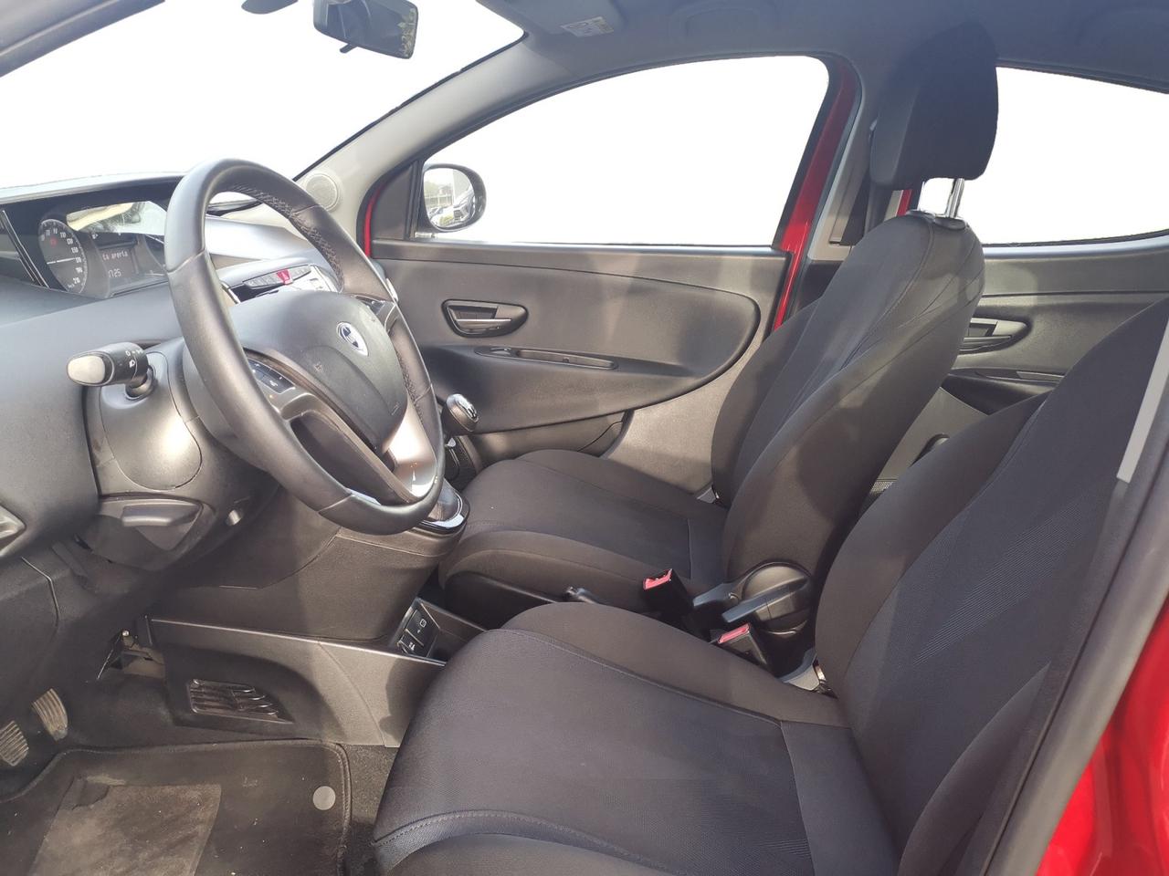 LANCIA Ypsilon III 2021 - Ypsilon 1.0 firefly hybrid Silver s&s 70c