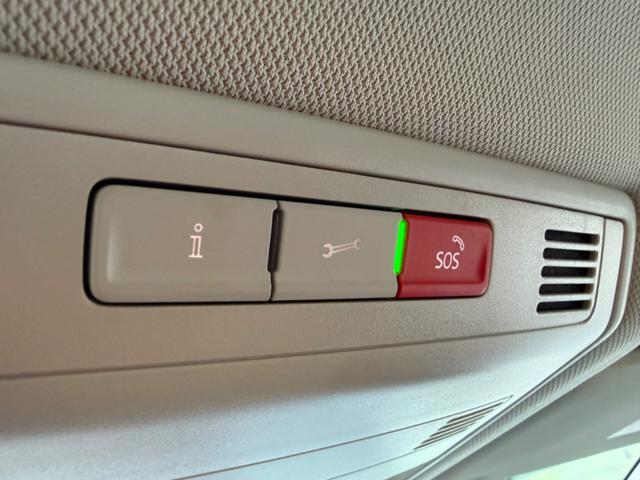 VOLKSWAGEN T-Roc TSI LIFE+NAVI+PARK AUTOMATICO+VIRTUAL+BICOLOR