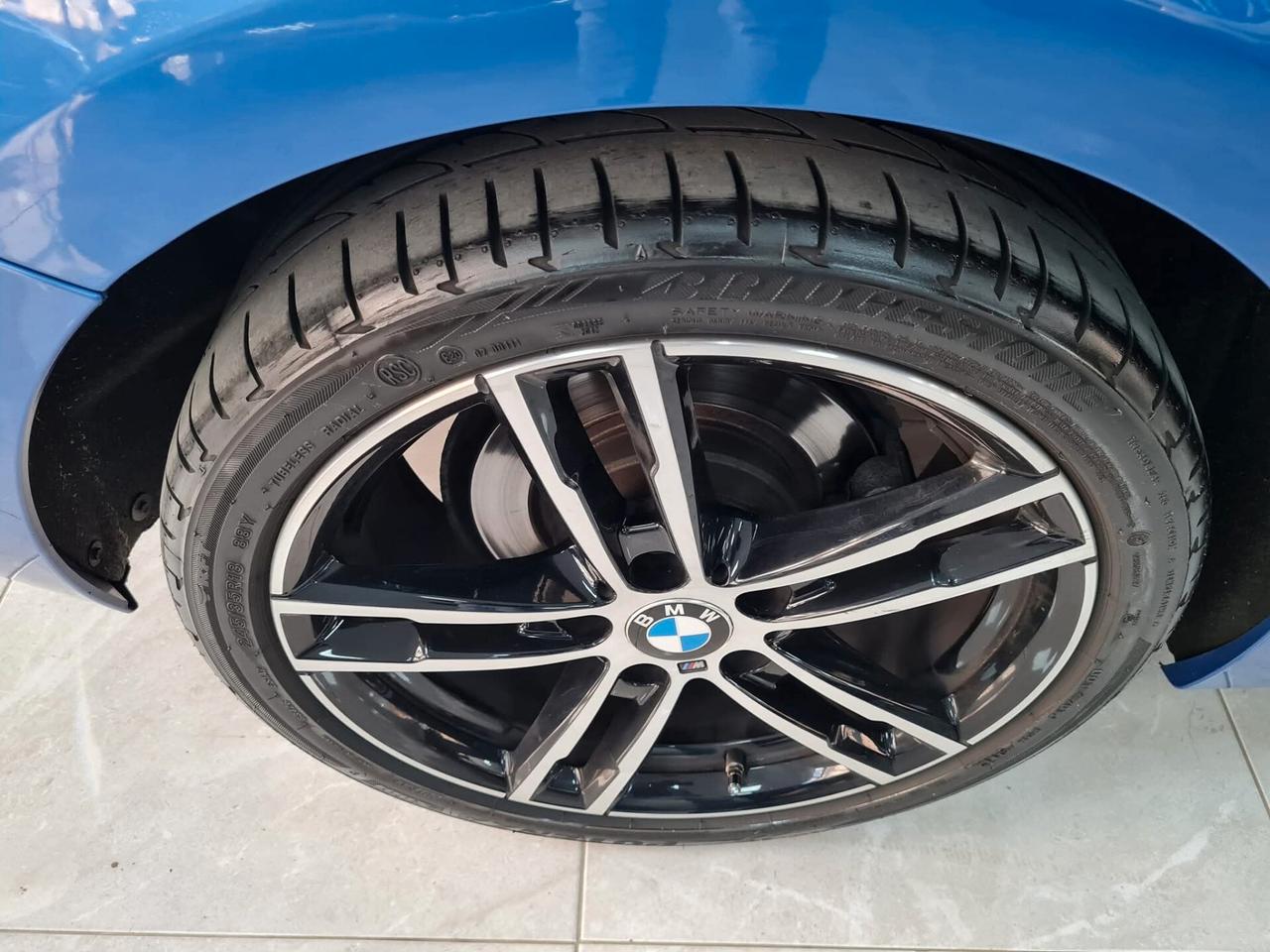 Bmw 118 118d 5p. Msport