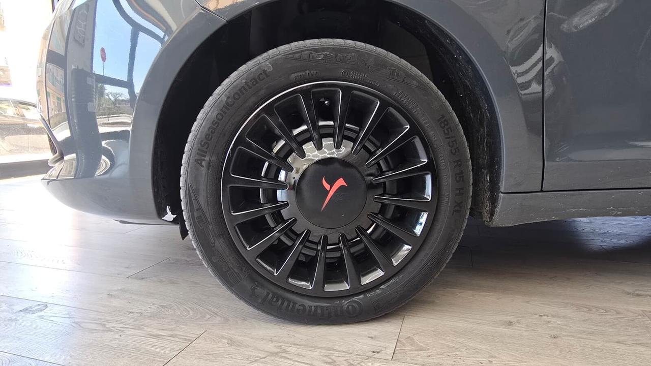 Lancia Ypsilon 1.2 69 CV 5 porte Elefantino