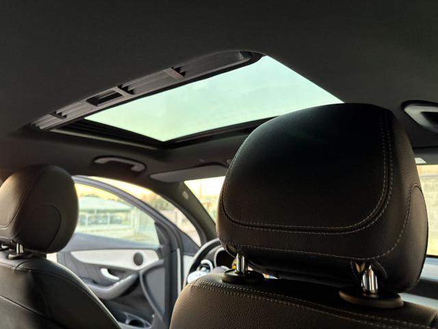 MERCEDES-BENZ GLC 220 d 4Matic Coupé Premium Plus Night Edition