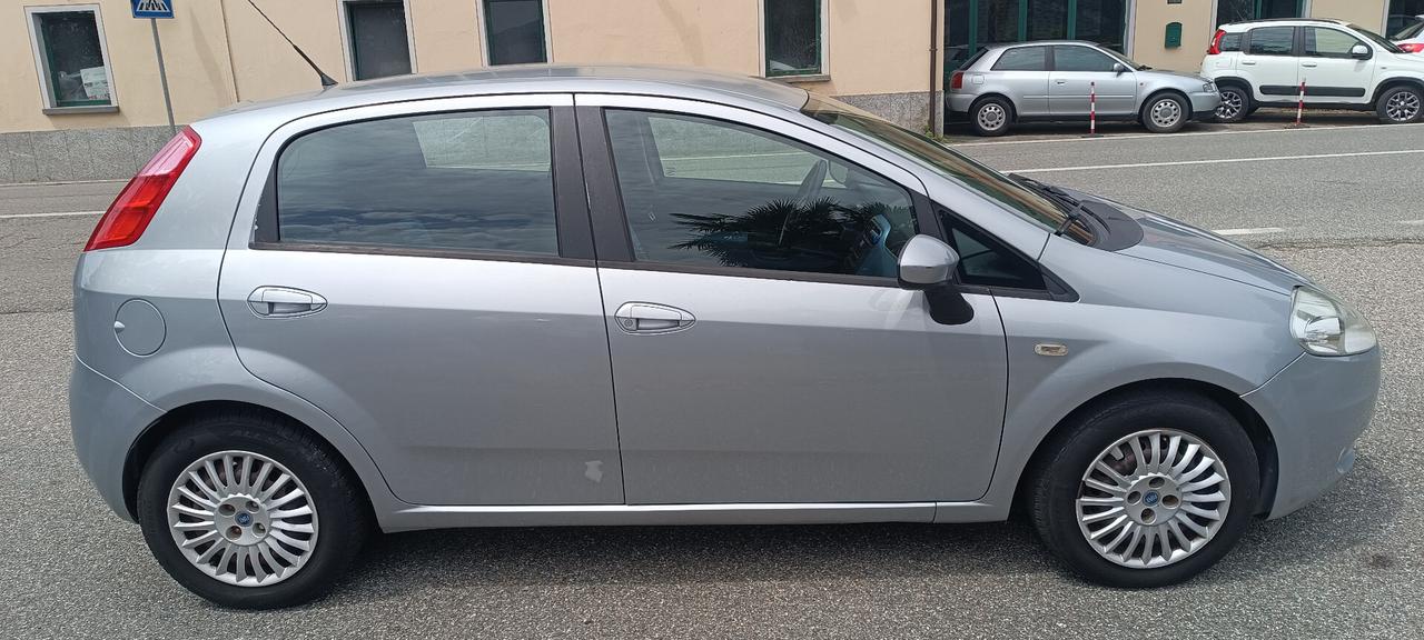 Fiat Grande Punto 1.3 MJT 90 CV 5 porte Dynamic