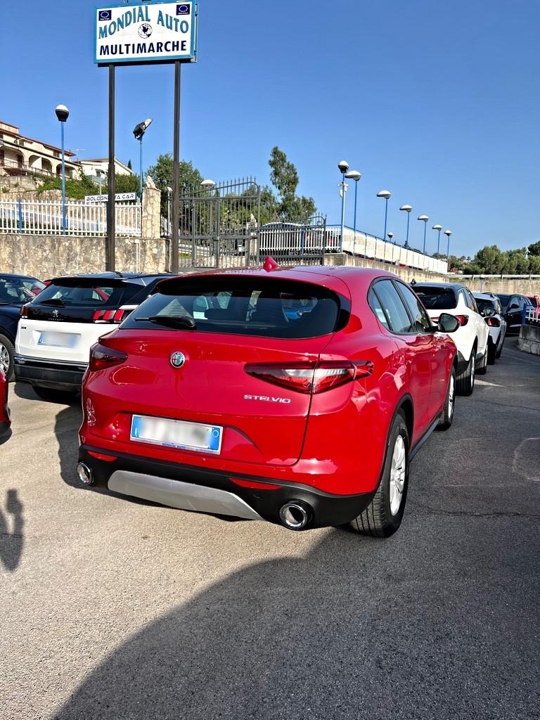 Alfa Romeo Stelvio 2.2 Turbodiesel 190 CV 2019