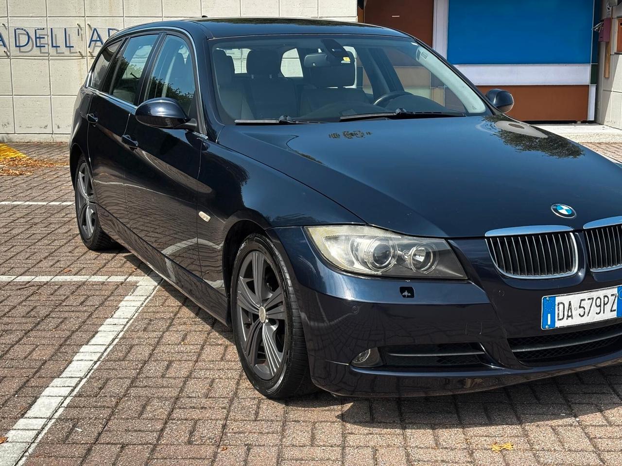 Bmw 330 330xd cat Touring MSport CELL 393 690 2051 WUATSAPP