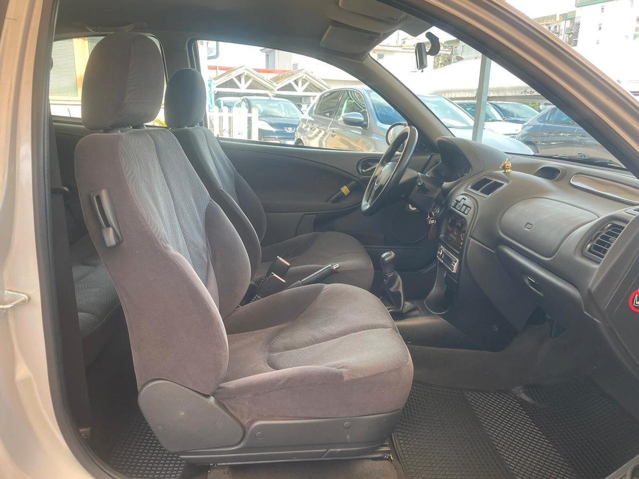Rover 25 1.1i 3 porte