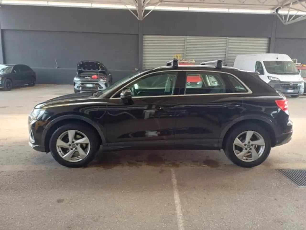 Audi Q3 35 TDI S tronic Business Advanced