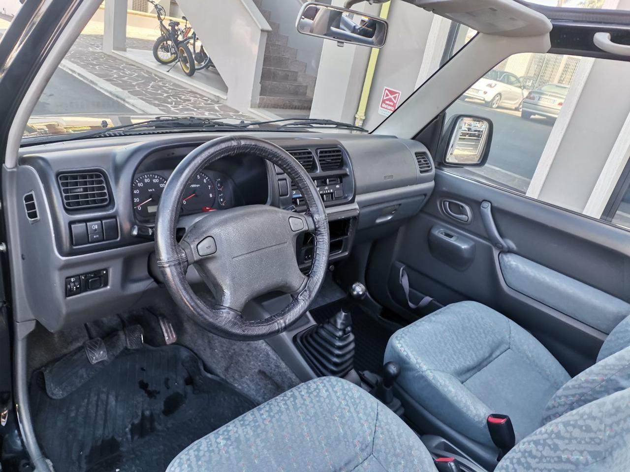 Suzuki Jimny 1.3i 16V cat Cabrio 4WD JLX