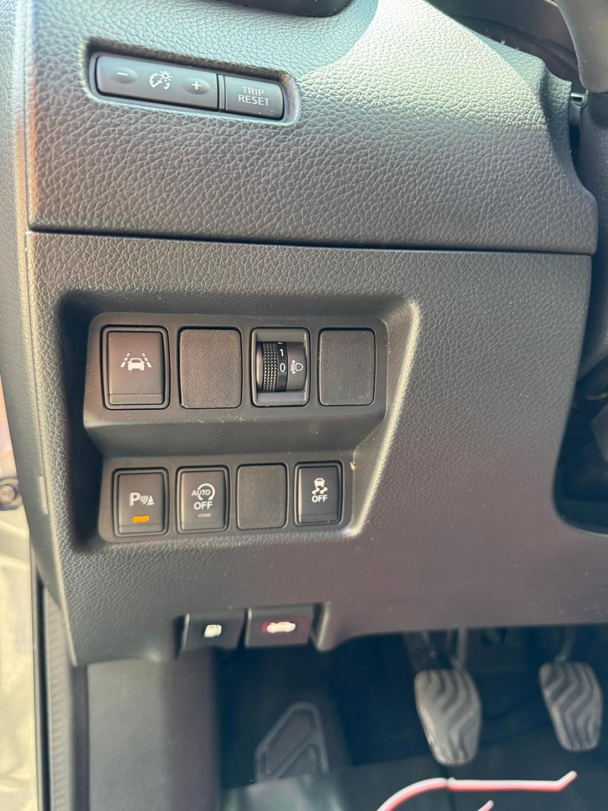 Nissan Qashqai 1.5 dCi N-Connecta