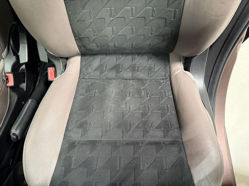 Lancia Ypsilon Ypsilon 1.2 69 CV 5Pt GPL Ecochic Elle - UNICO PROPRIETARIO