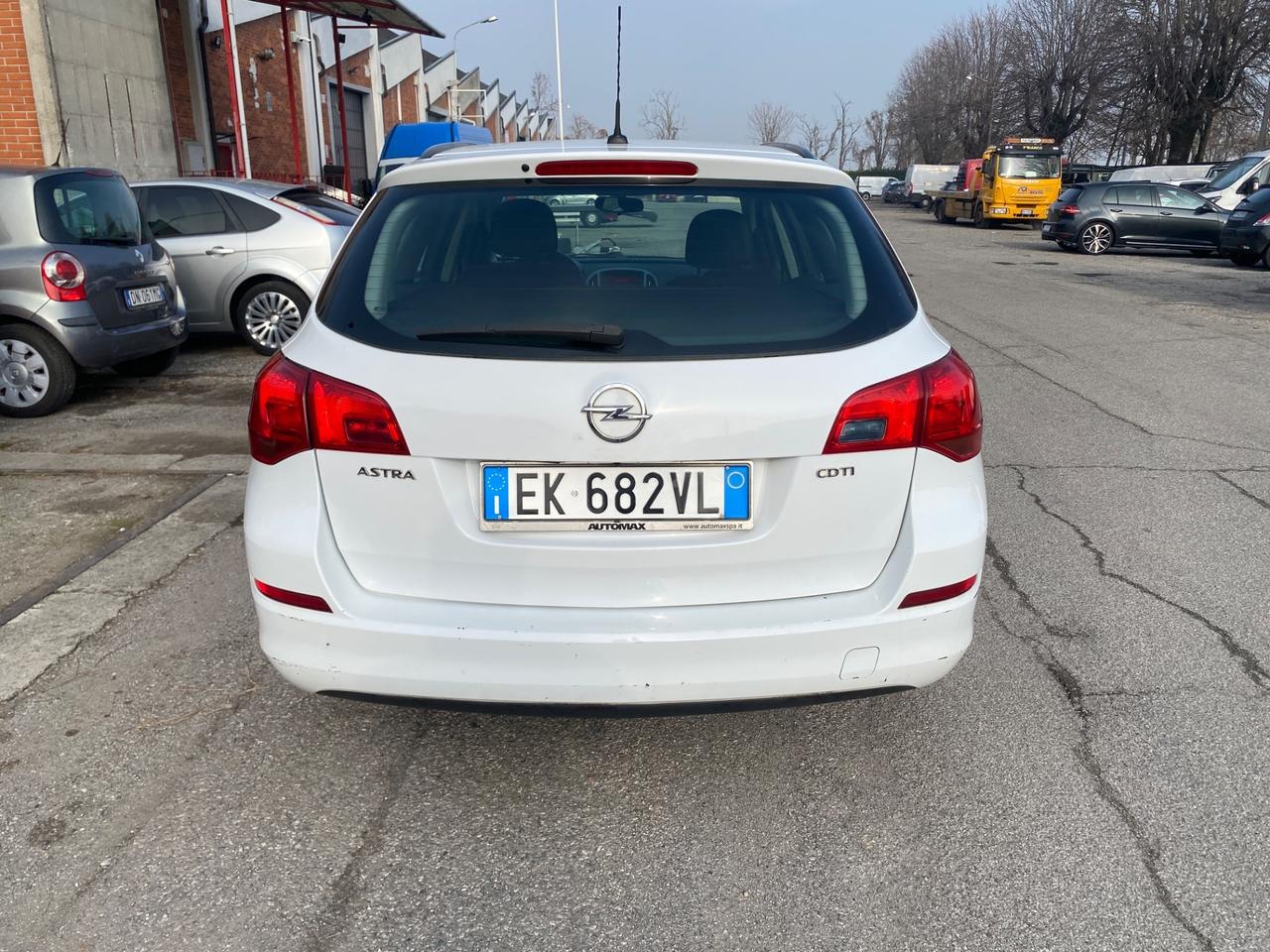 Opel Astra 1.7 CDTI 110CV Sports Tourer Elective