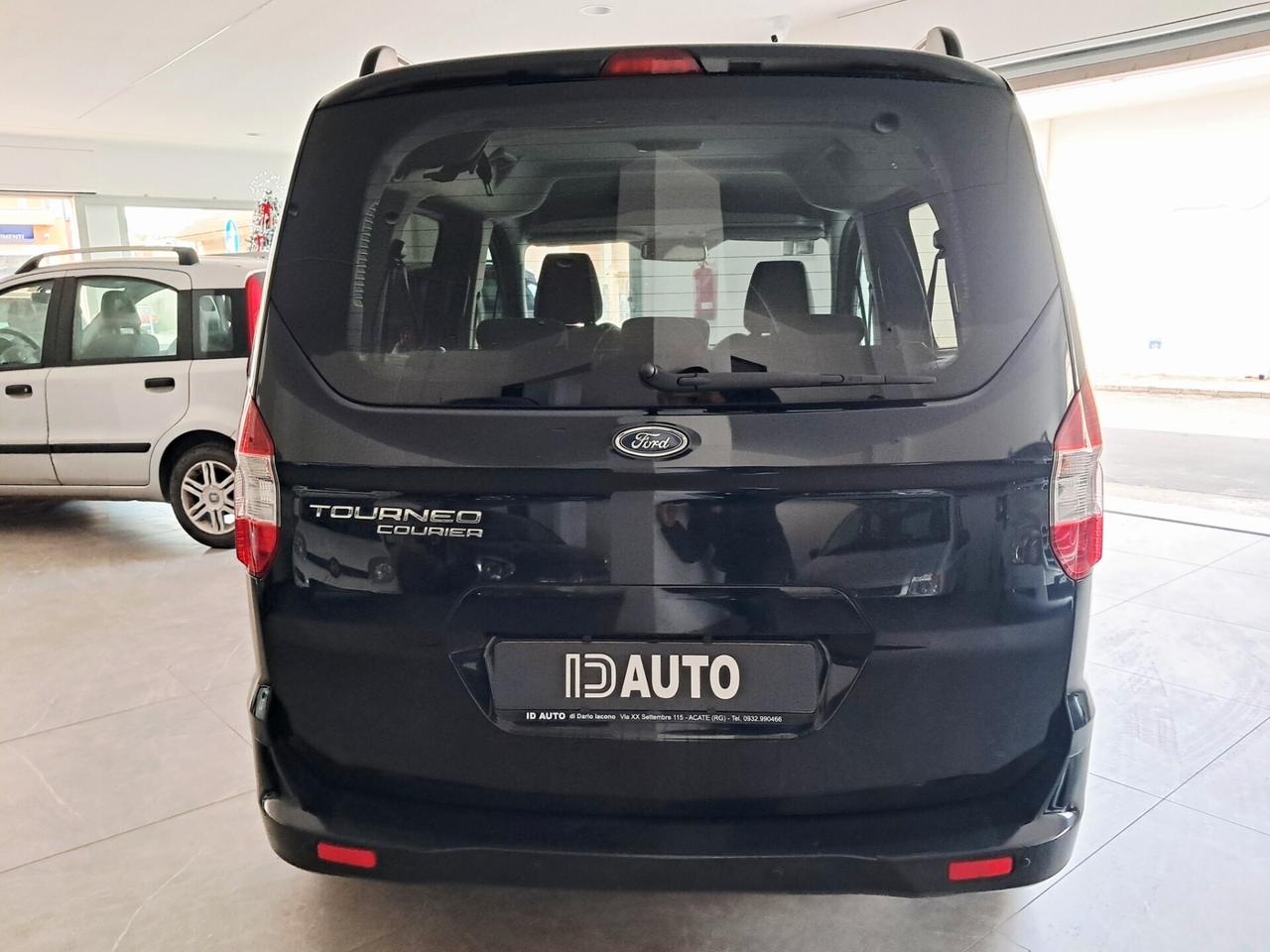 Ford Tourneo Courier 1.5 TDCI 75 CV