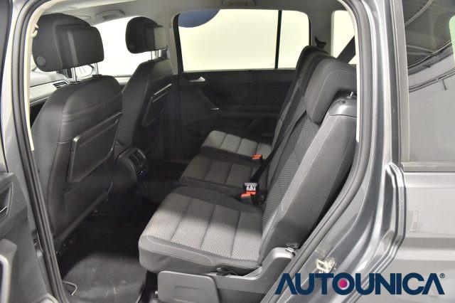 VOLKSWAGEN Touran 1.6 TDI 115CV DSG 7 POSTI BMT BUSINESS NAVI