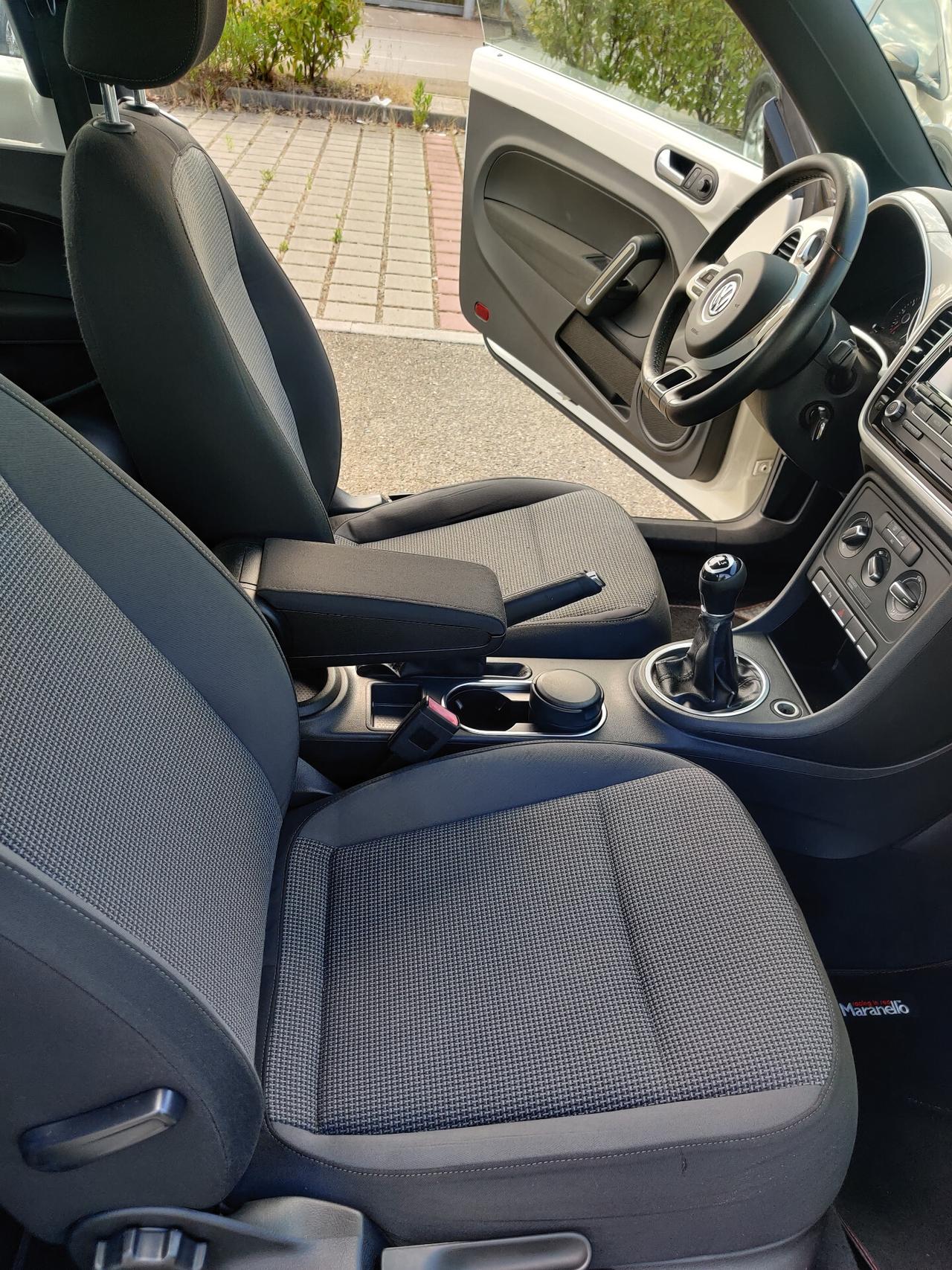 Volkswagen Maggiolino 1.6 TDI Design
