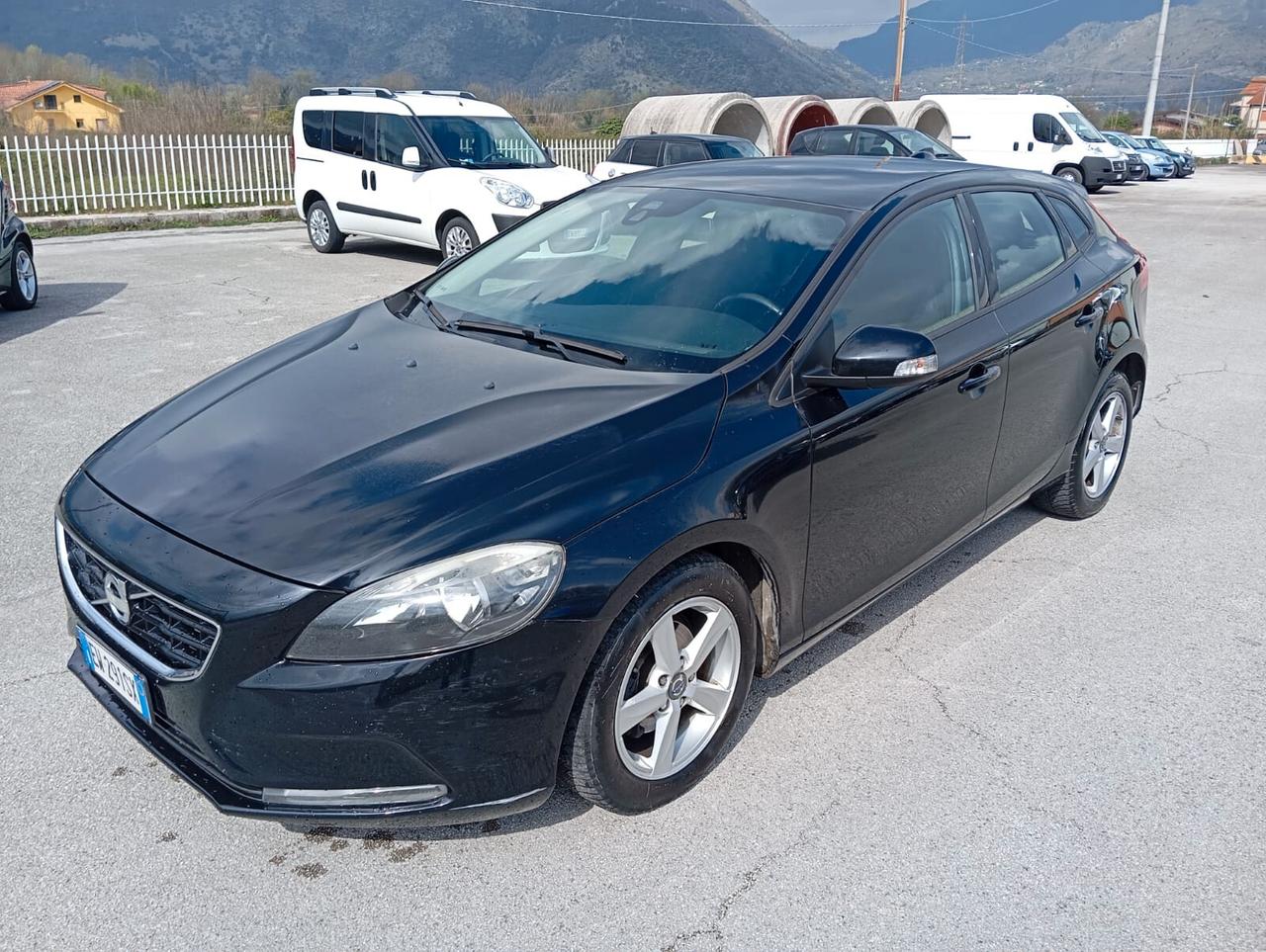 Volvo V40 D2 1.6 Summum