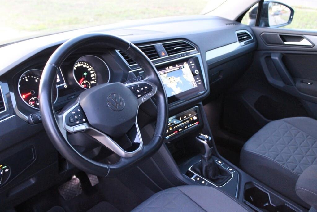VOLKSWAGEN Tiguan 2.0 TDI 150CV DSG *LED *CARPLAY