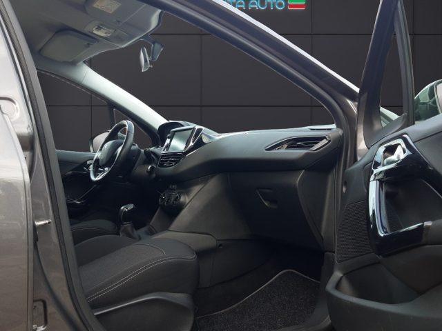 PEUGEOT 208 1° serie PureTech 82 5 porte Allure