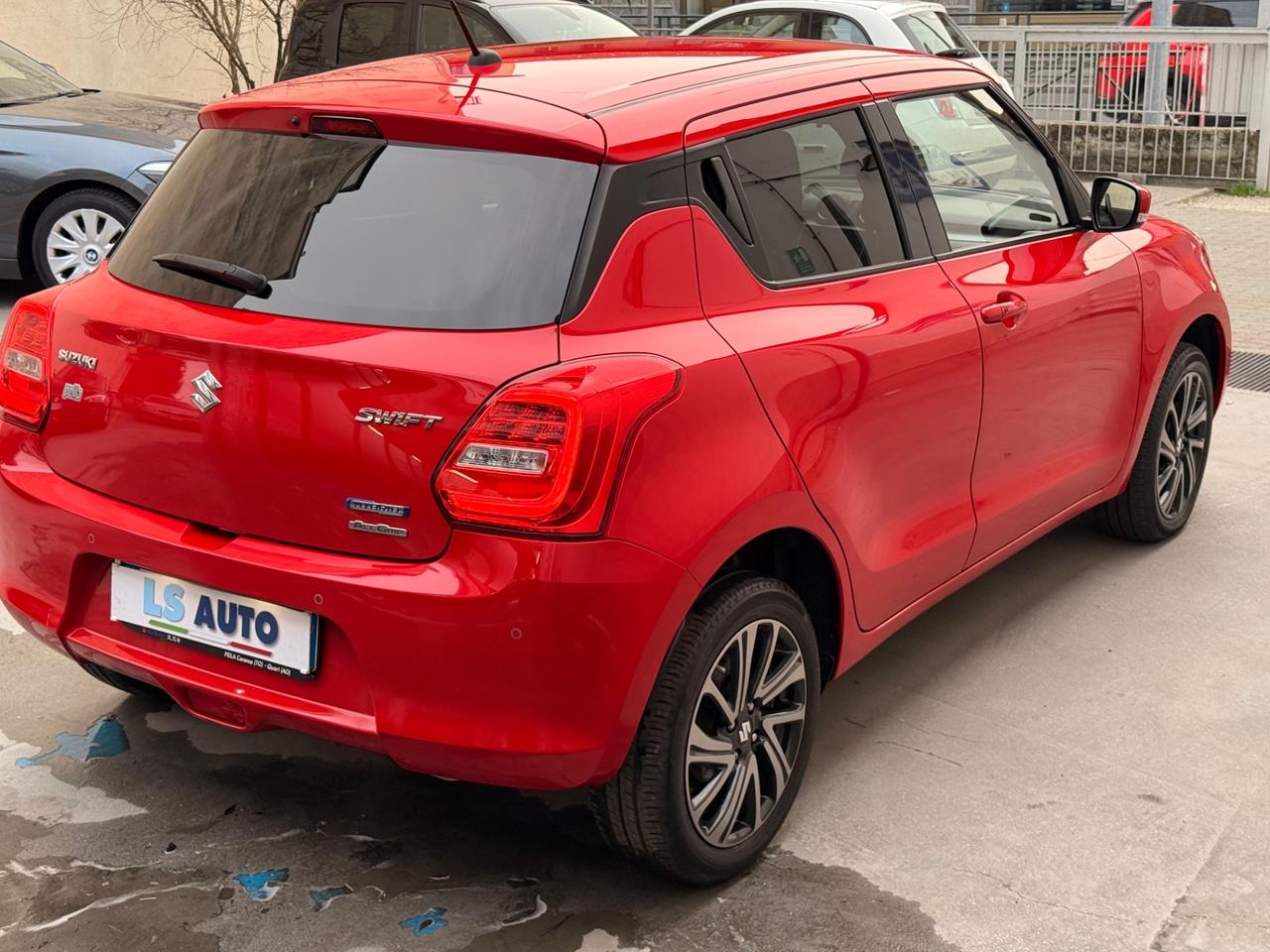 Suzuki Swift 1.2 Hybrid 4WD AllGrip Top