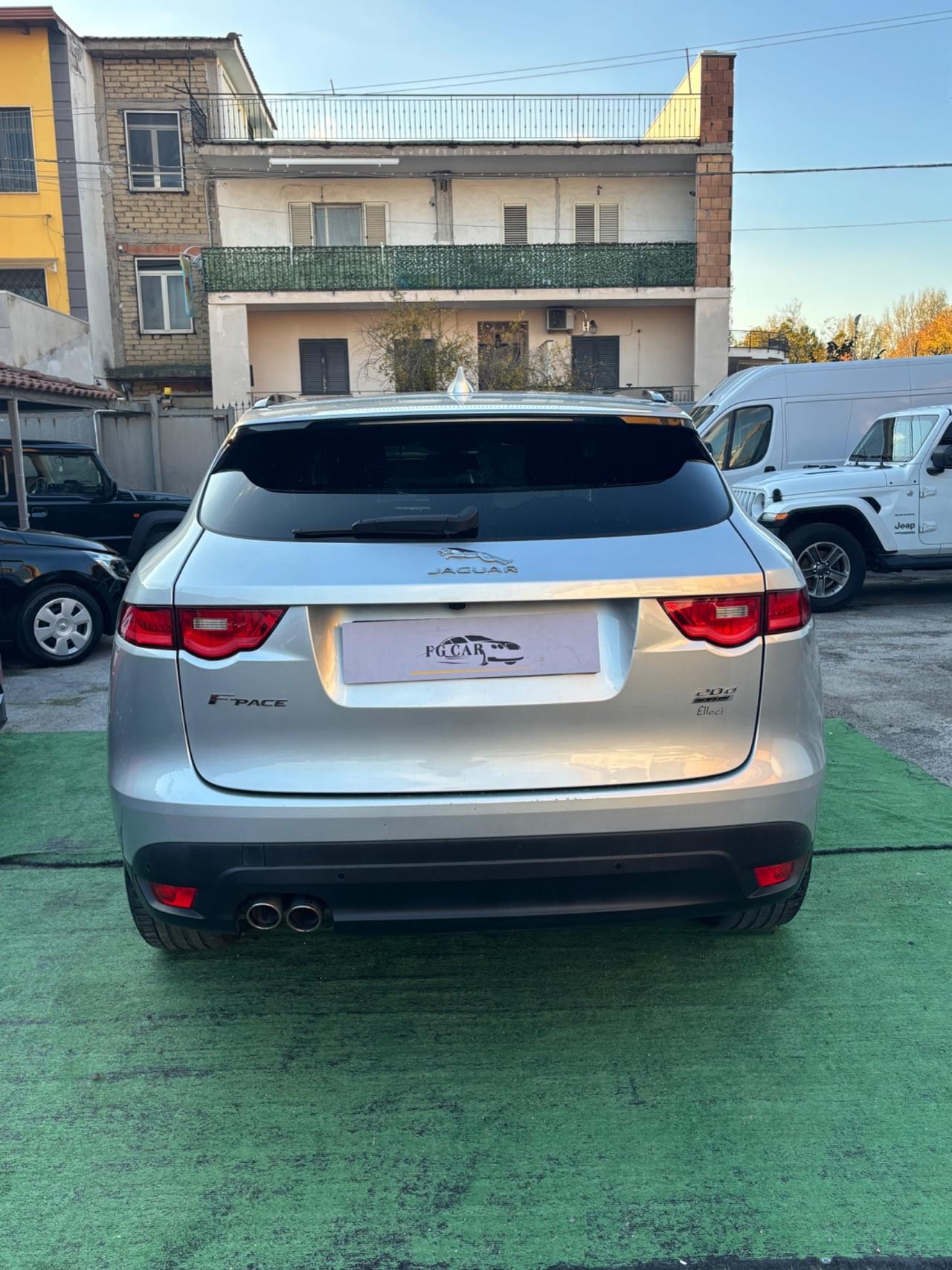 Jaguar F-Pace 2.0 D 180 CV AWD Portfolio