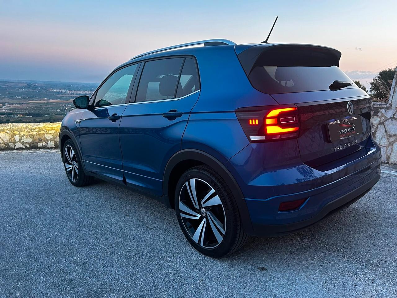 Volkswagen T-Cross 1.6 TDI Advanced R LINE PLUS