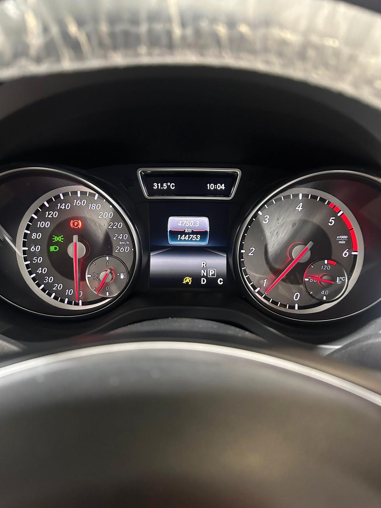 Mercedes-benz GLA 180 d Business