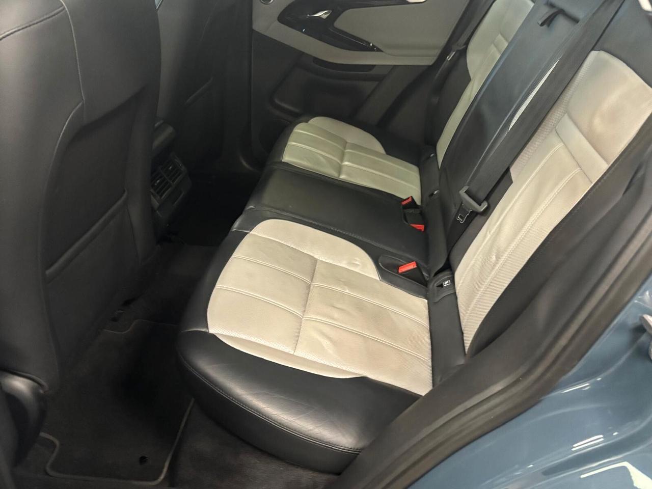 Land Rover Range Evoque 1.5 I3 PHEV 300 CV AWD Auto R-Dynamic SE